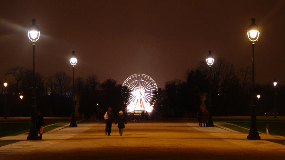One night in Paris by :cosmos: