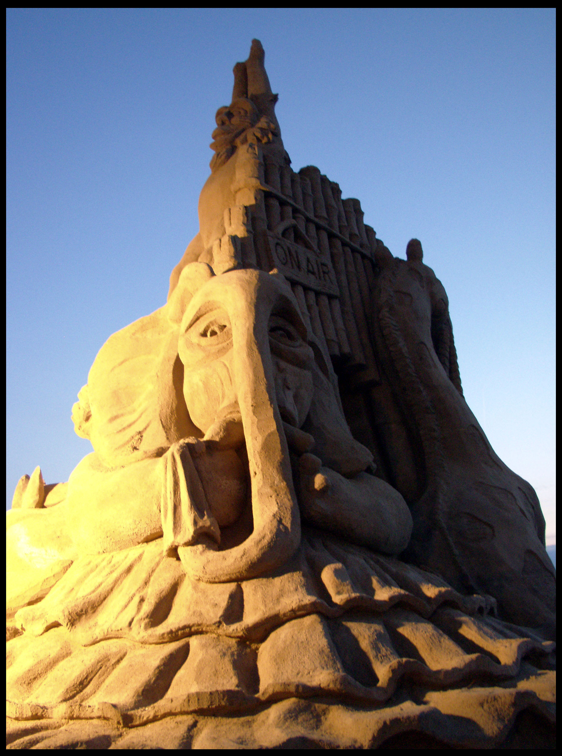 Sand Sculpture by ozi2002ris